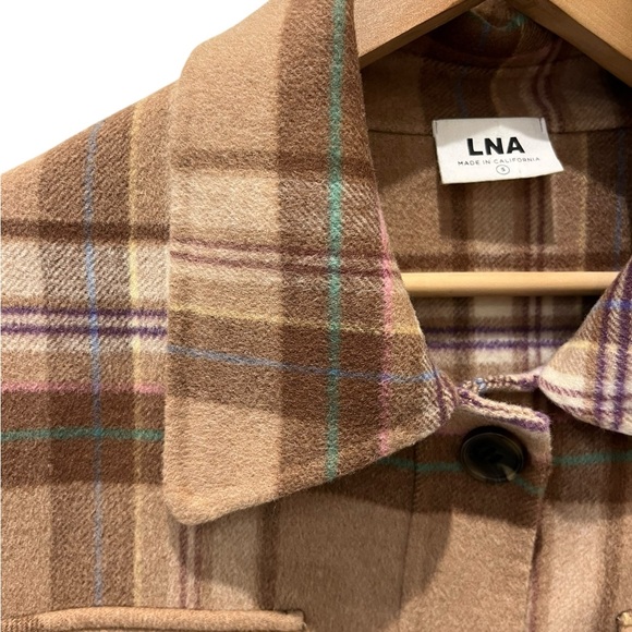 LNA Women's Beige Tan Plaid Boyfriend
Shacket Size Small Rugged Outdoors - Picture 5 of 16